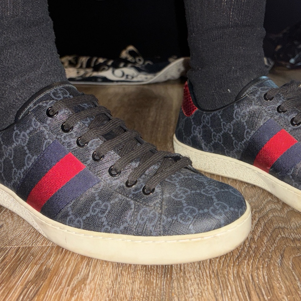 Gucci Mirosoft Leather Men's Ace Gg Supreme Sneaker Gg Low Shoes Men Size 10.